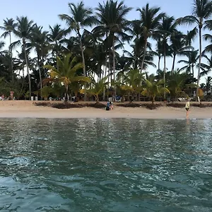 Cozy Oceanfront With Direct Access Сasa de vacaciones Las Terrenas